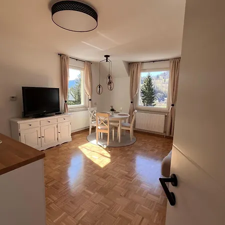 Oaza Narave Apartment, Peaceful Retreat Near Bled & Vintgar Apartamento
