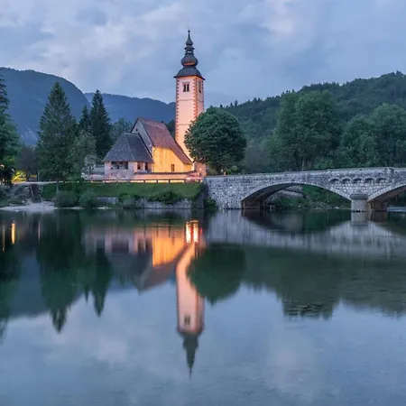 Oaza Narave Apartment, Peaceful Retreat Near Bled & Vintgar Apartamento *